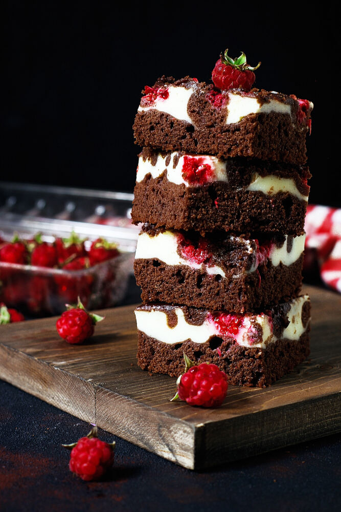 Raspberry Brownie